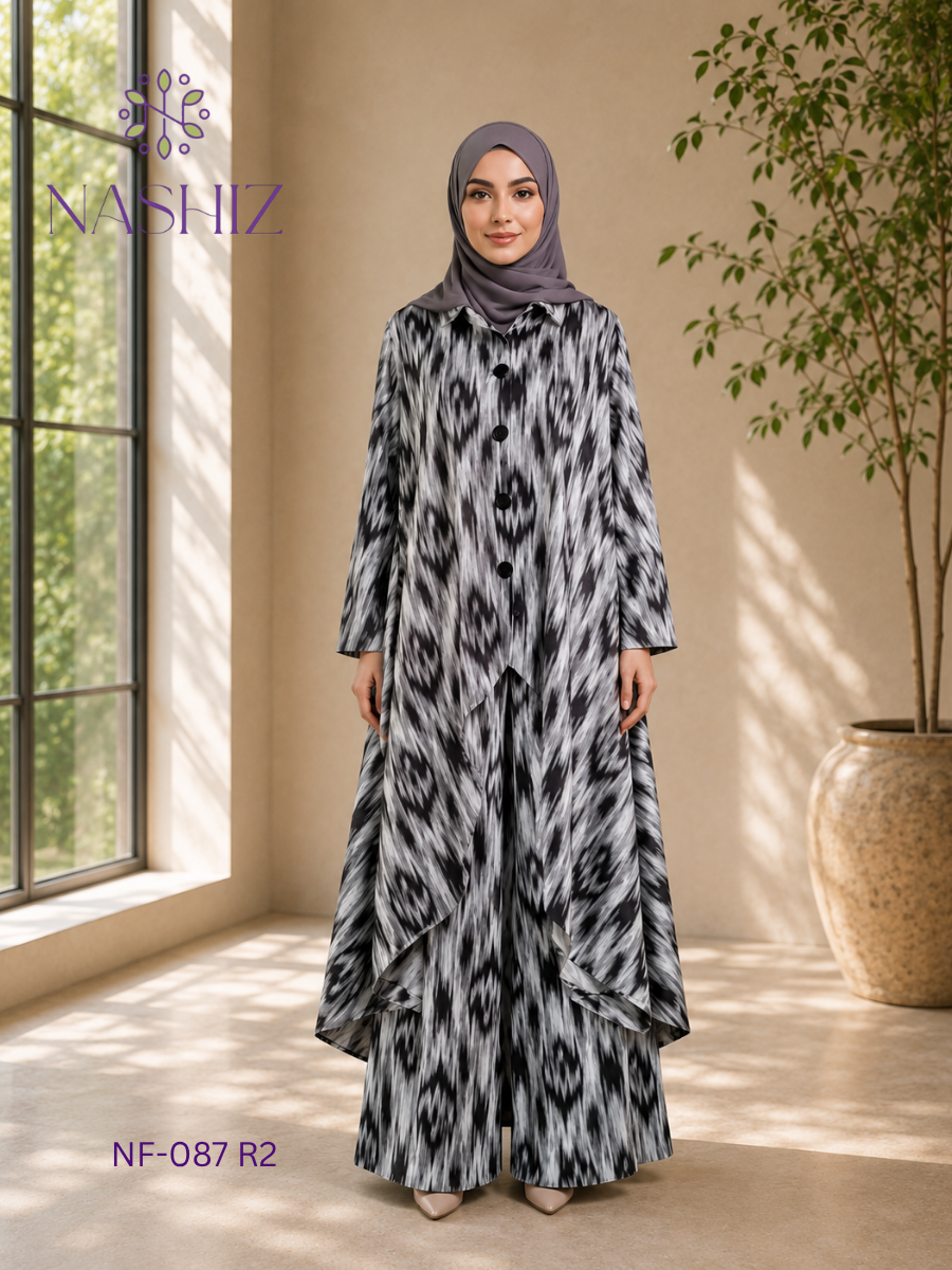 Printed Front Short Top With Flare Pant