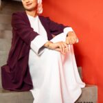 Ruffle-Style Kimono with White Inner